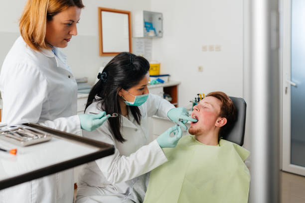 Best Broken or Cracked Tooth Emergency Dentist in Middletown, IN